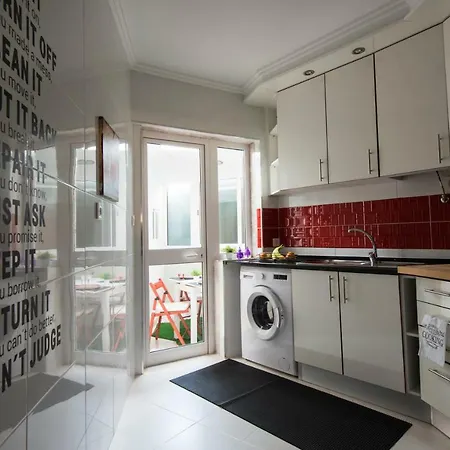 Apartament Zoo House *