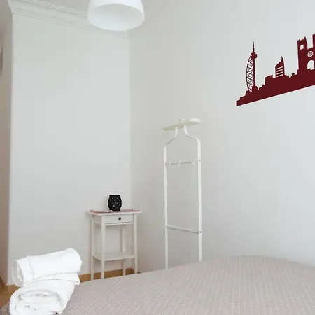 Zoo House Апартаменты *